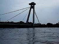 tn_Donauhochwasser15082002001_JPG.jpg